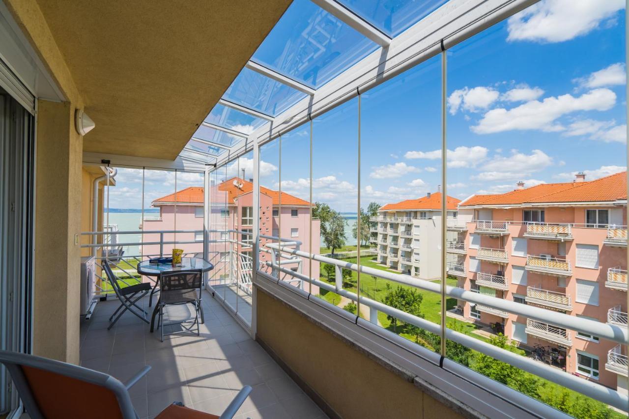 Myflat All-Season Apartment Siófok Exteriör bild