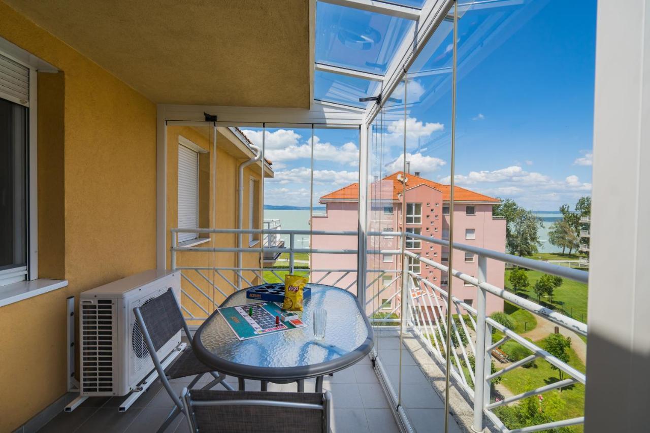 Myflat All-Season Apartment Siófok Exteriör bild